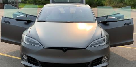 Tesla Model S 2018