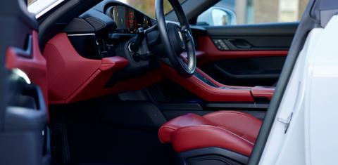 Porsche Taycan 2022