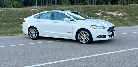 Ford Fusion Hybrid 2014