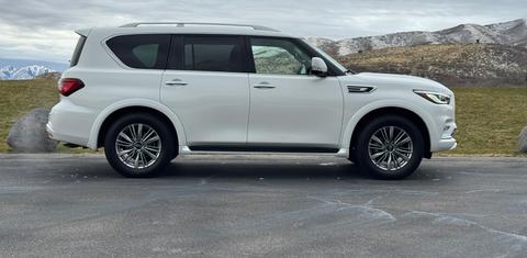 INFINITI QX80 2022