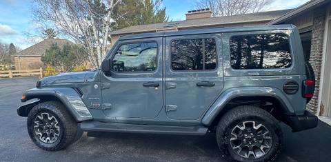 Jeep Wrangler 2024