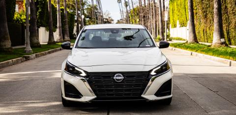 Nissan Altima 2024
