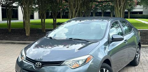 Toyota Corolla 2015