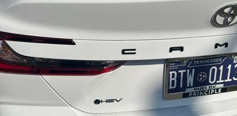 Toyota Camry Hybrid 2025