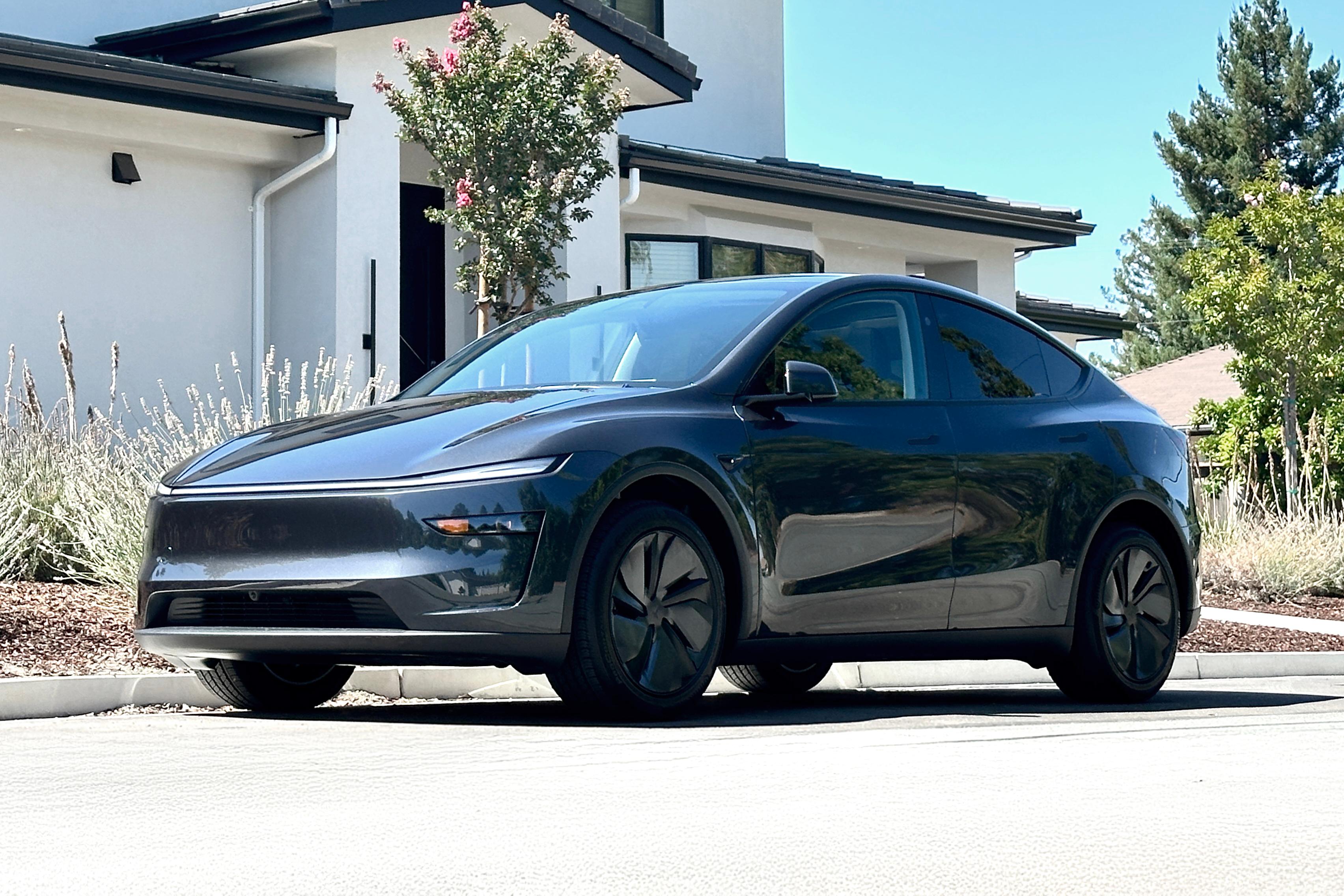 Tesla Model Y 2026 in 