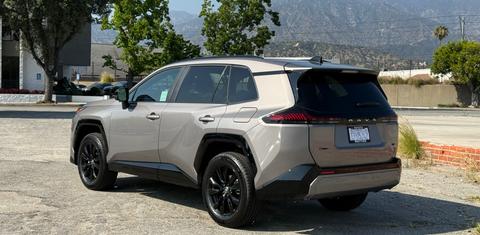 Toyota RAV4 Hybrid 2026