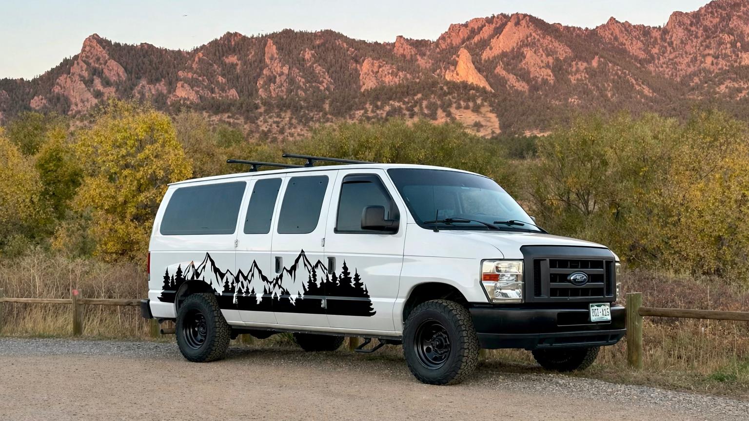 Ford Econoline 2013 — Options de location de fourgonnettes à Aurora, CO