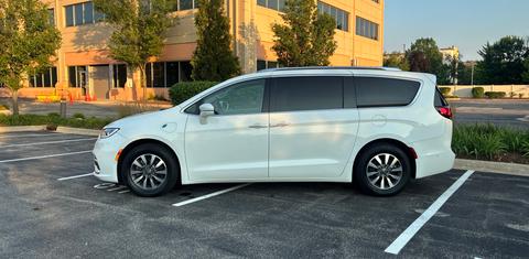 Chrysler Pacifica 2021