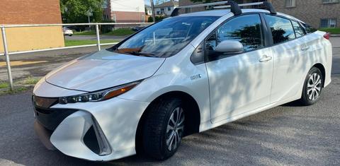 Toyota Prius Prime 2021