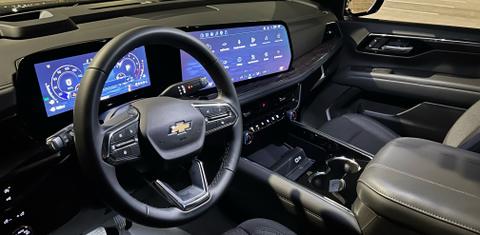 Chevrolet Suburban 2026