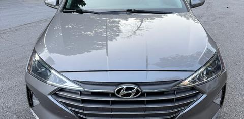Hyundai Elantra 2020