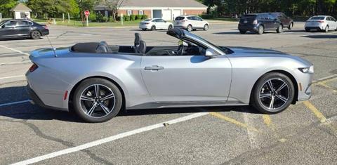 Ford Mustang 2024