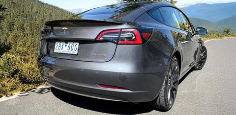 Tesla MODEL 3 2022