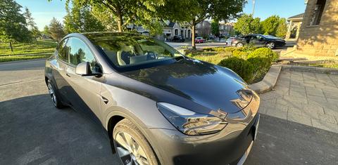 Tesla Model Y 2023