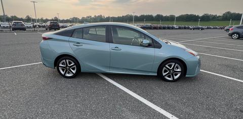 Toyota Prius 2017