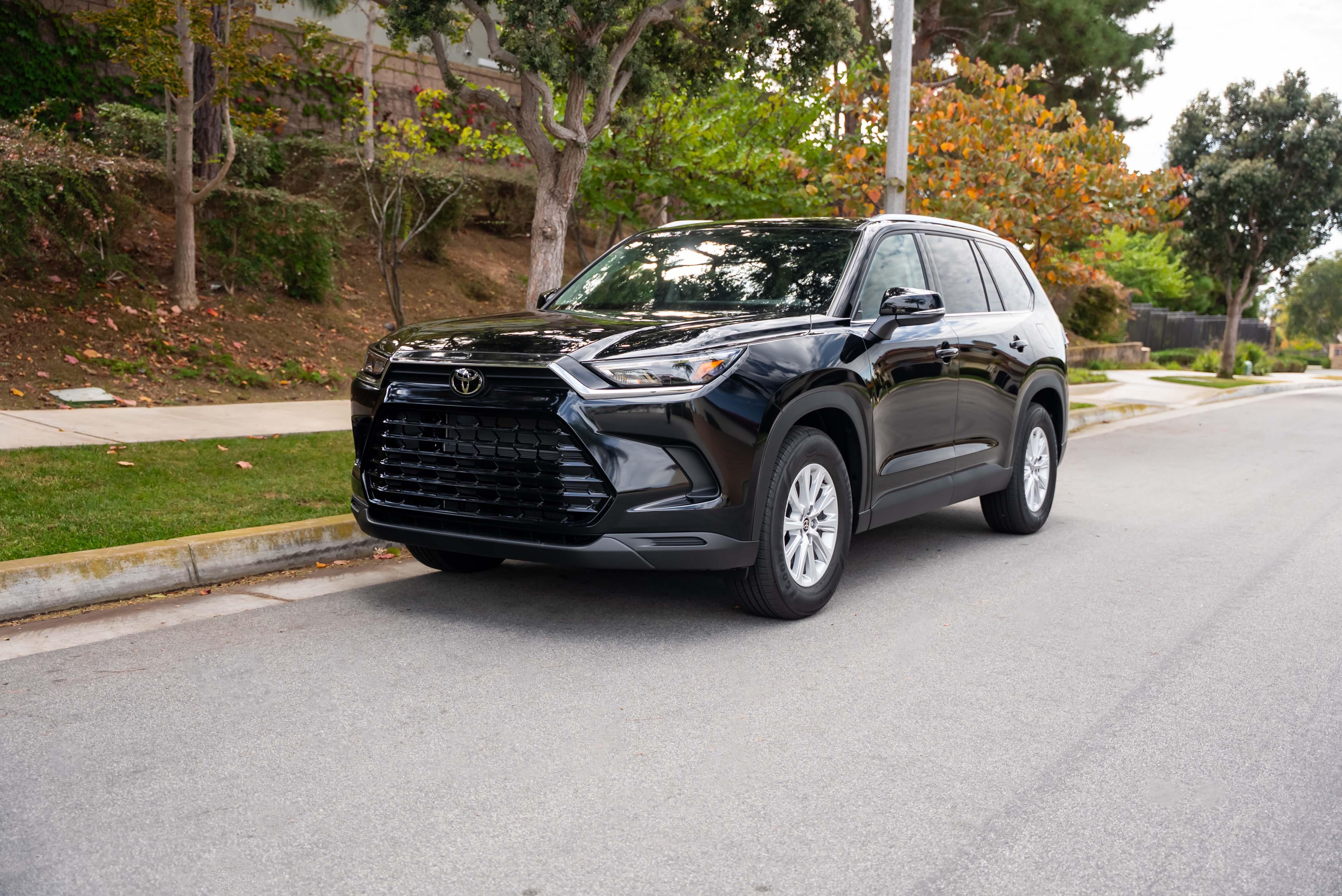 Toyota Grand Highlander 2026 in Cerritos, CA