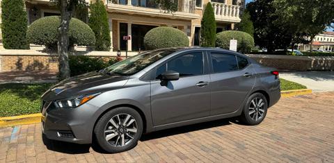 Nissan Versa 2021