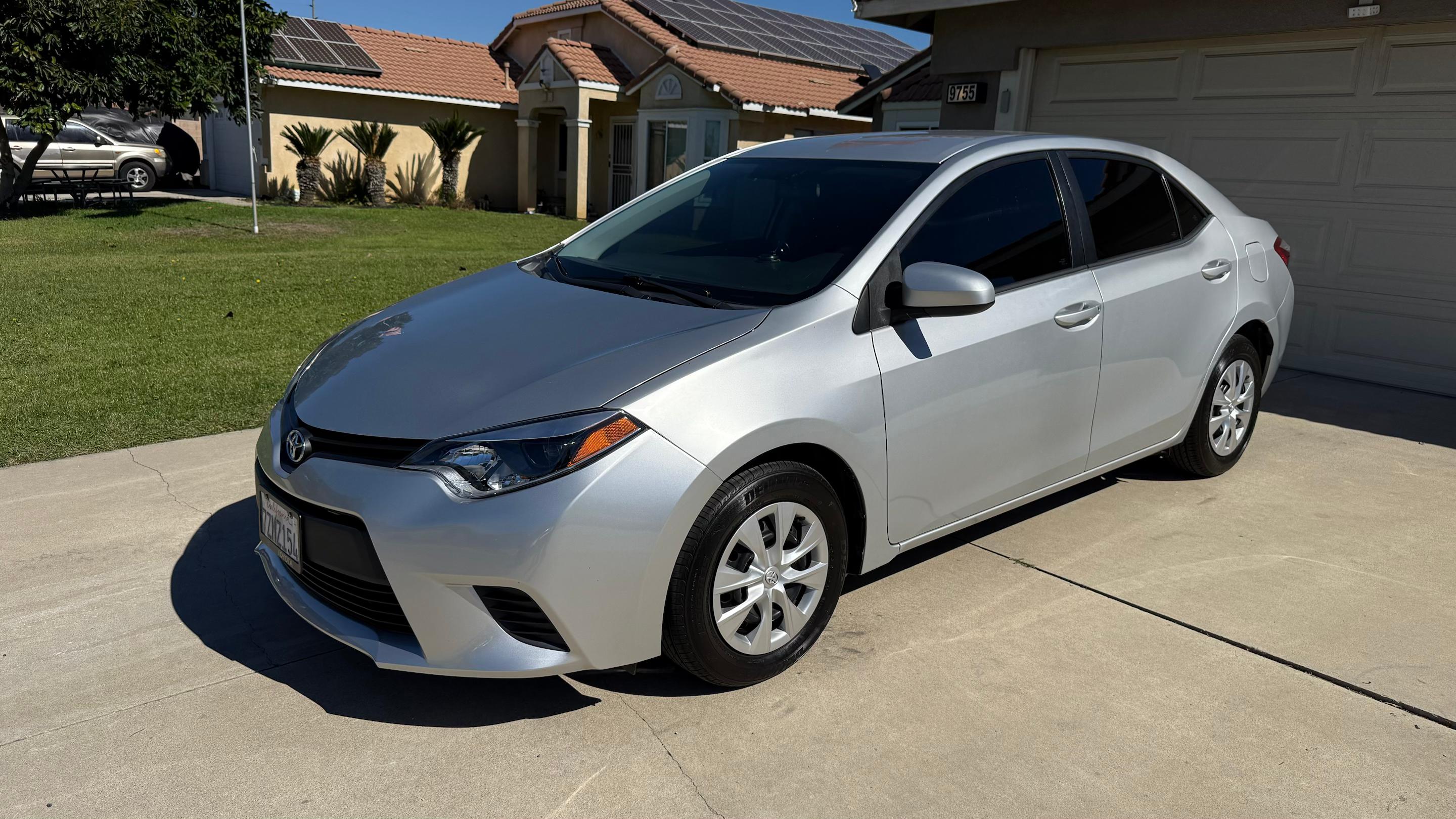 Toyota Corolla 2015 in Bloomington, CA