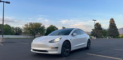 Tesla Model 3 2019