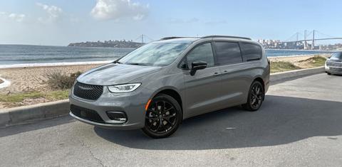 Chrysler Pacifica 2026
