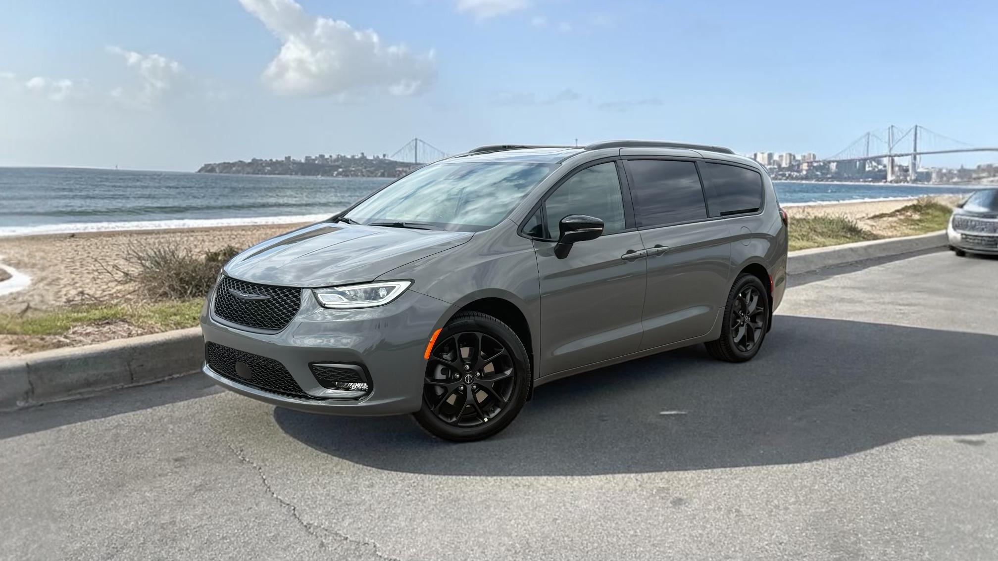 Chrysler Pacifica 2026 in San Diego, CA