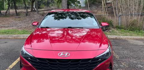 Hyundai Elantra 2021
