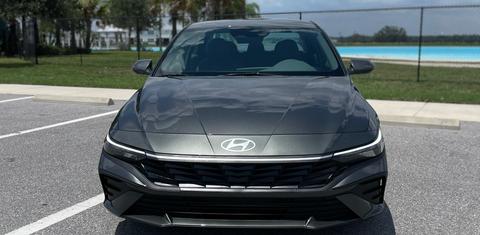 Hyundai Elantra 2026