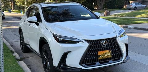 Lexus NX 2025