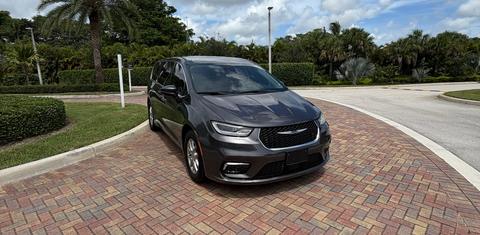 Chrysler Pacifica 2023