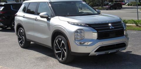 Mitsubishi Outlander 2023