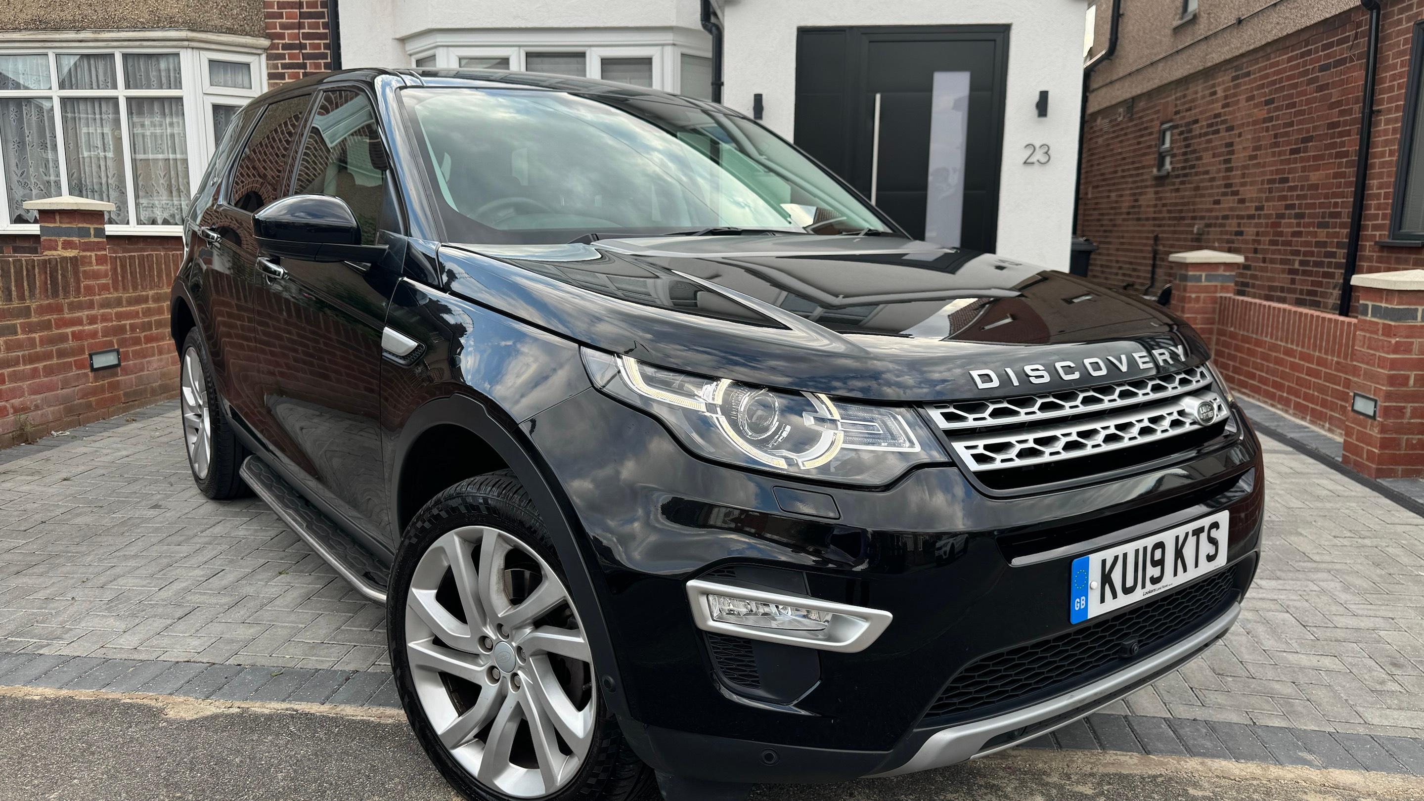 Land Rover Discovery Sport 2019 in Hayes