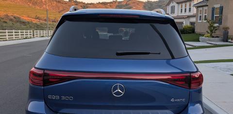 Mercedes-Benz EQB 2024