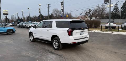 Chevrolet Suburban 2025