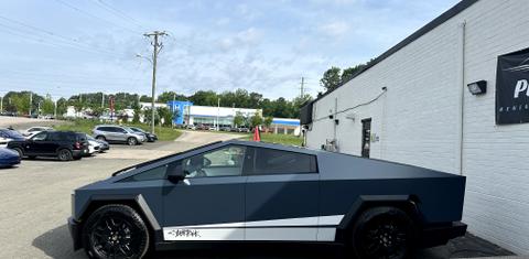 Tesla Cybertruck 2024