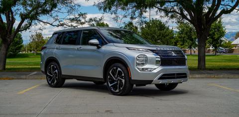 Mitsubishi Outlander 2023