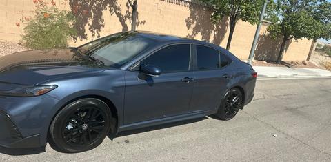Toyota Camry Hybrid 2026