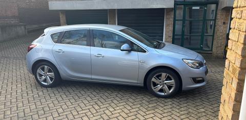 Vauxhall Astra 2014