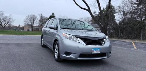 Toyota Sienna 2013
