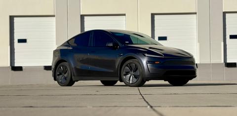 Tesla Model Y 2026