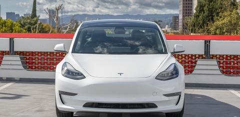 Tesla Model 3 2022
