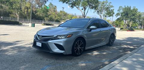 Toyota Camry 2018