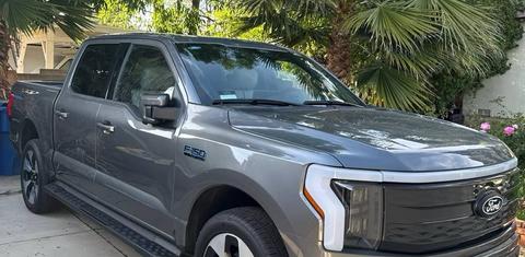Ford F-150 Lightning 2024
