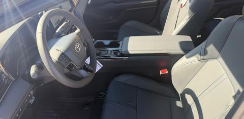Toyota Camry Hybrid 2026