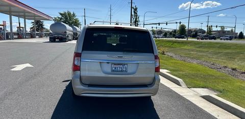 Chrysler Town & Country 2013