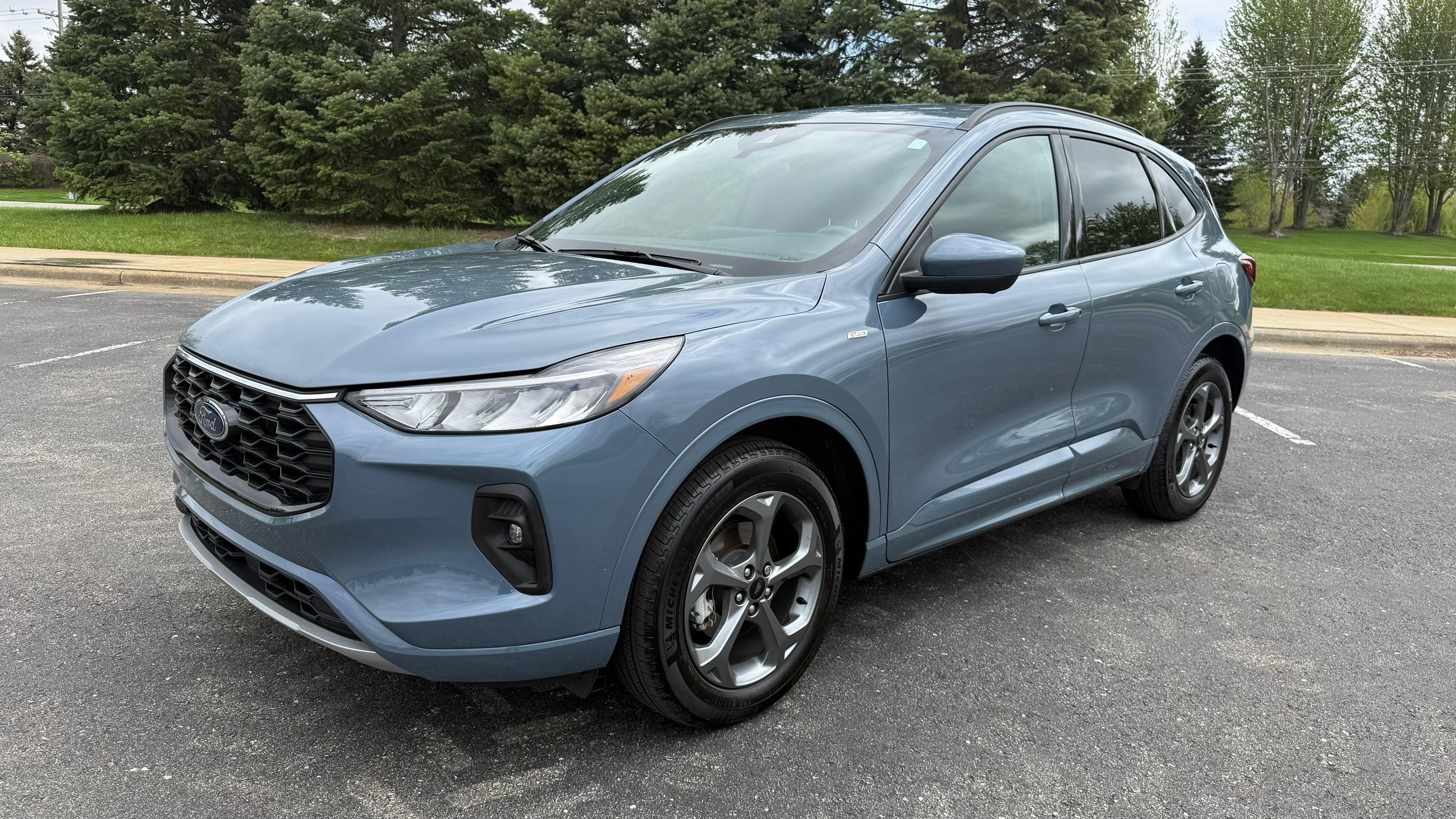 Ford Escape Hybrid 2023 in Canton Township, MI