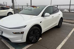 Tesla Model Y 2026 in Toronto