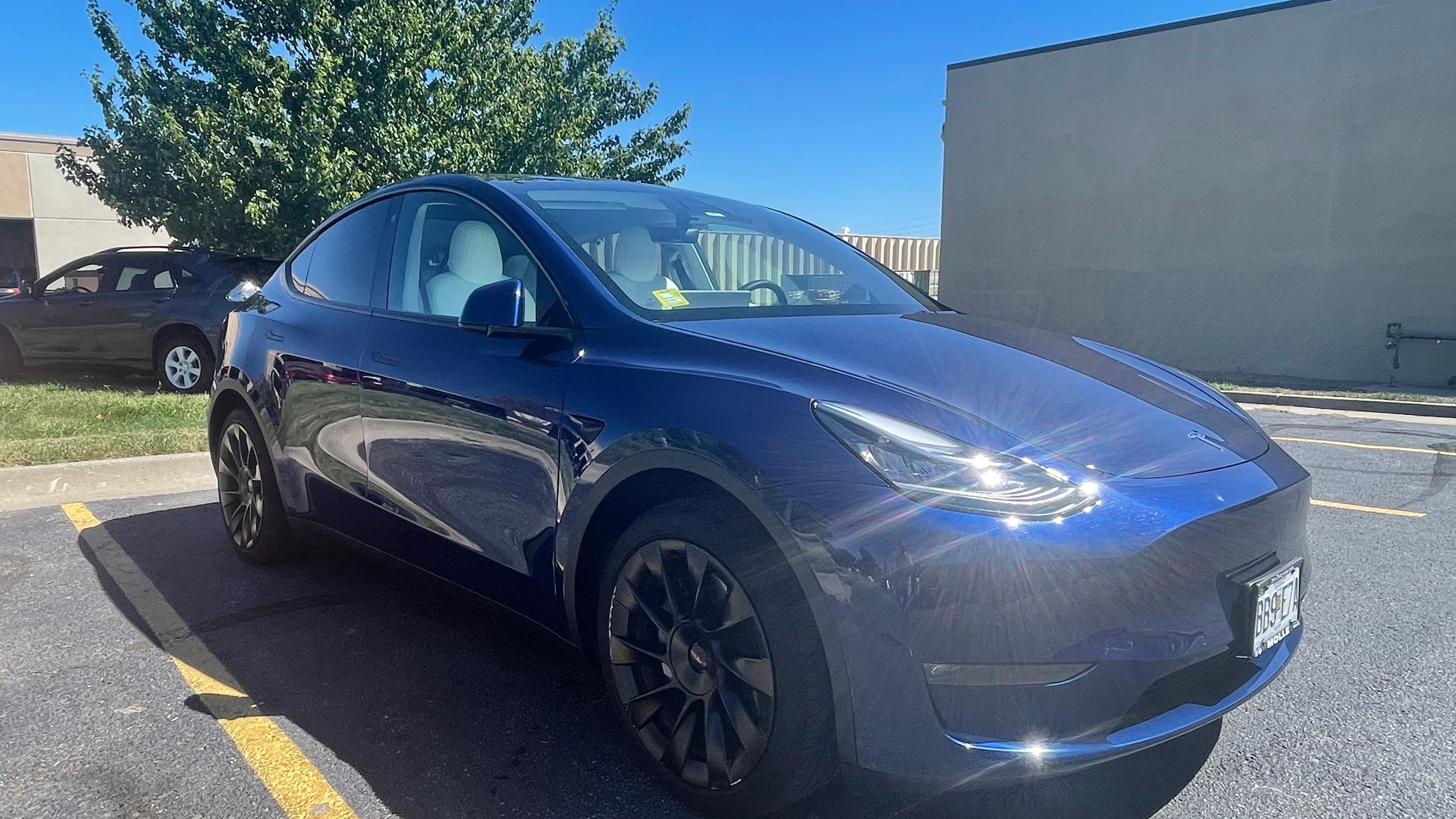 Tesla Model Y 2022 in Liberty, MO