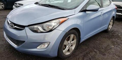 Hyundai Elantra 2012