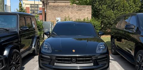 Porsche Macan 2023
