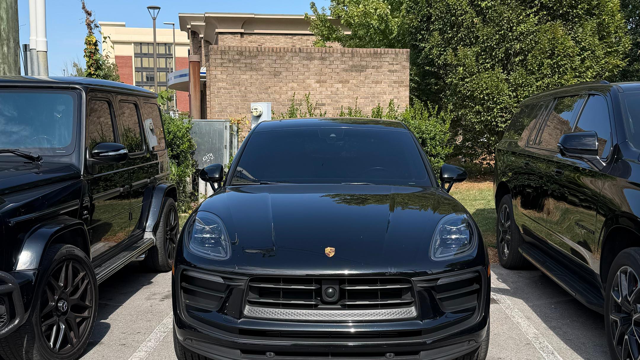 Porsche Macan 2023 in Franklin, TN